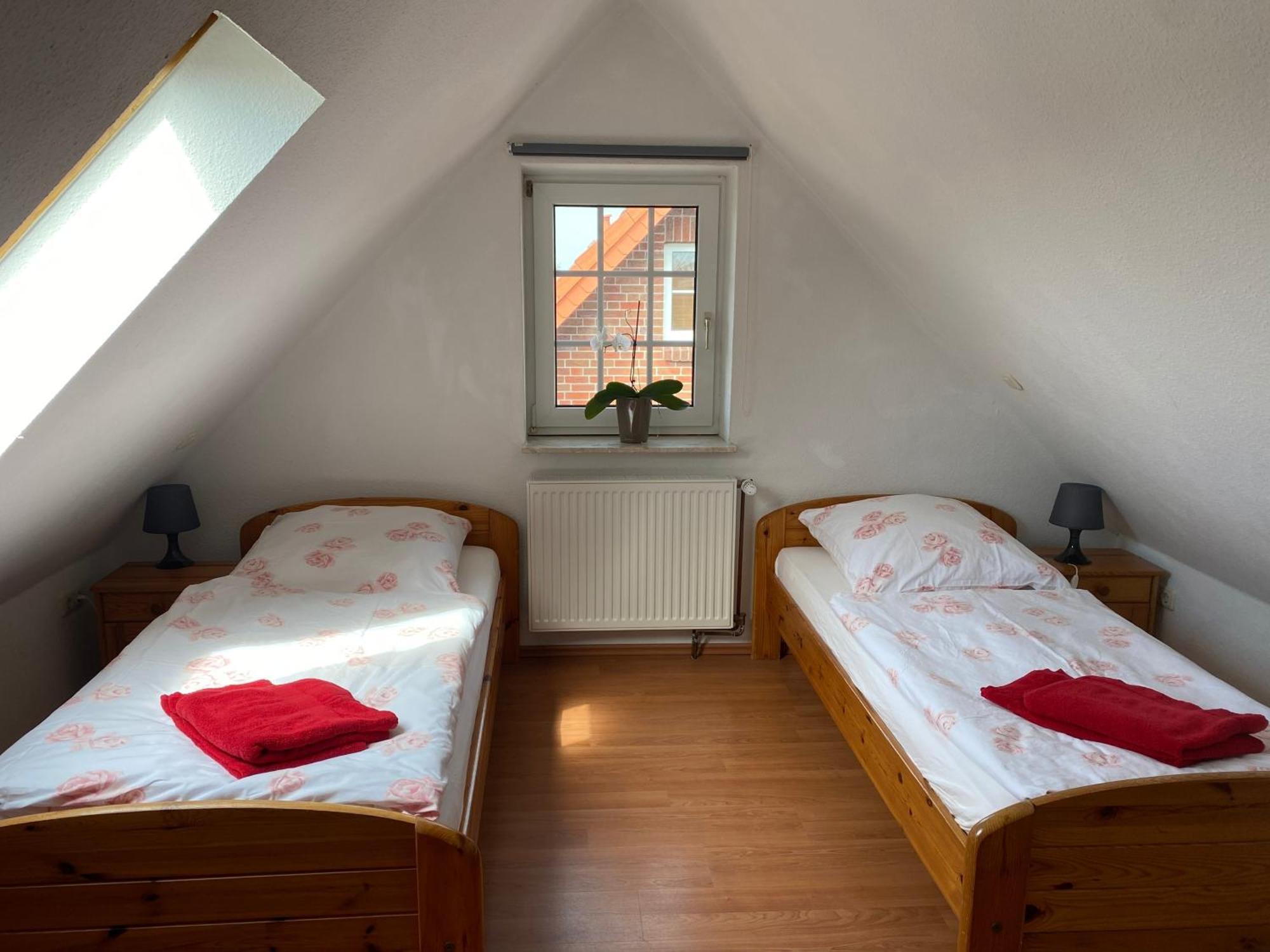 Ferienhaus Strandfuchs, Hooksiel Schillig Exterior foto